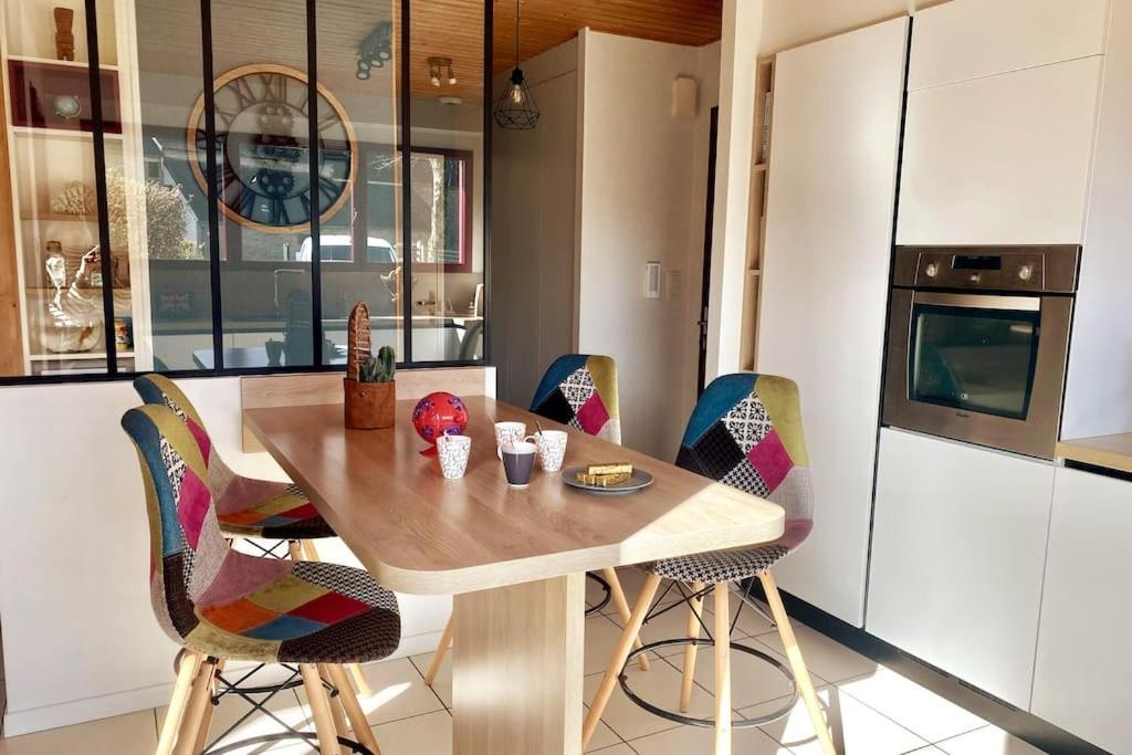 Maison 180m2, Jardin Clos, 2 Terrasses, 5 Mn Dinan