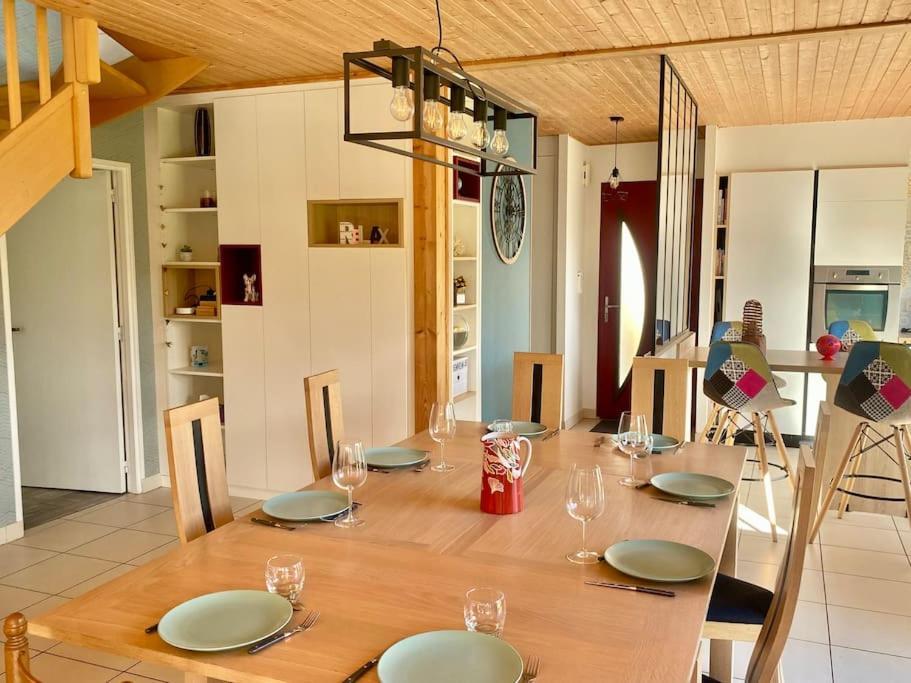 Maison 180m2, Jardin Clos, 2 Terrasses, 5 Mn Dinan Vilde-Guingalan