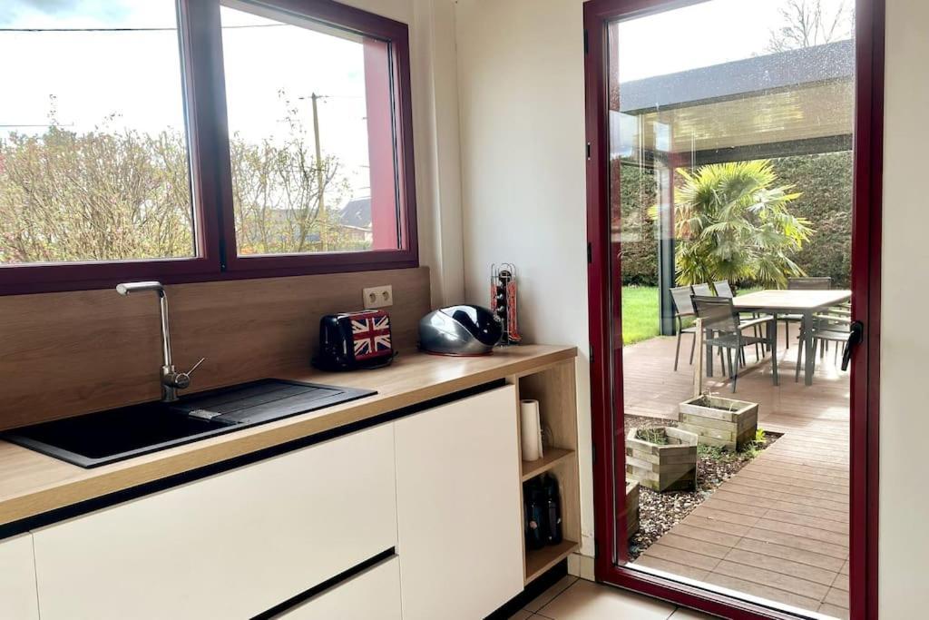 Maison 180m2, Jardin Clos, 2 Terrasses, 5 Mn Dinan *