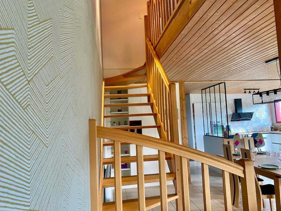Villa Maison 180m2, Jardin Clos, 2 Terrasses, 5 Mn Dinan Vilde-Guingalan