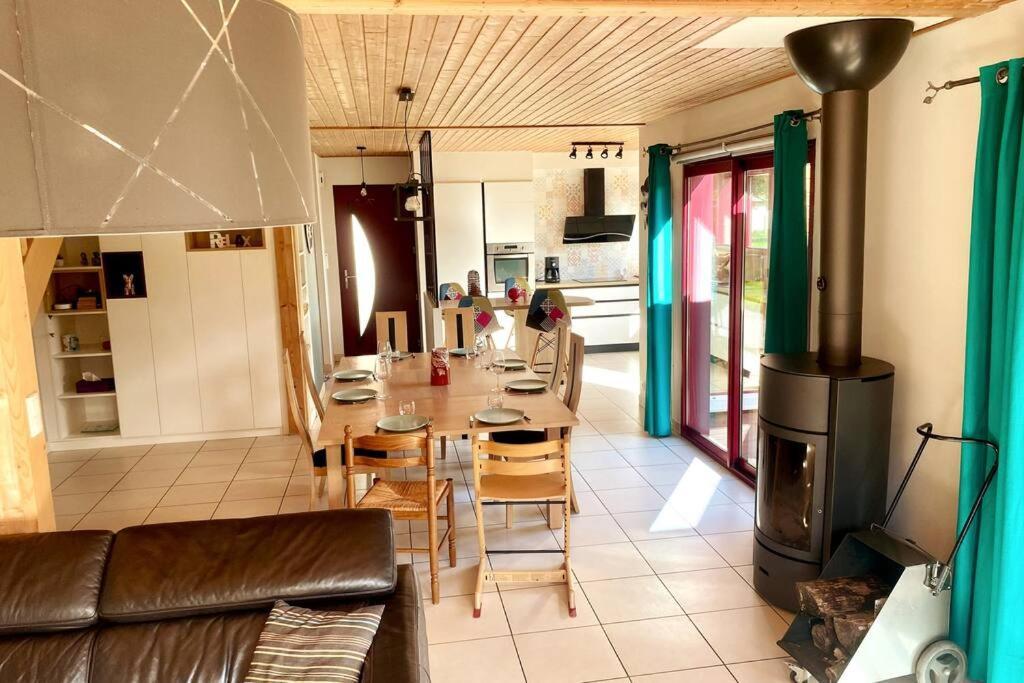Maison 180m2, Jardin Clos, 2 Terrasses, 5 Mn Dinan * Vilde-Guingalan